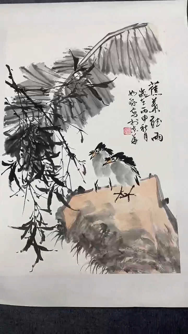 竖款精品开三花鸟，