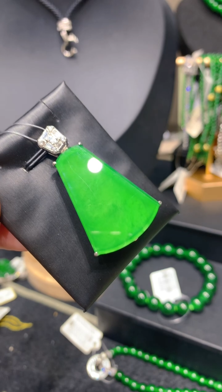 颈饰银S925镶嵌翡翠24一季