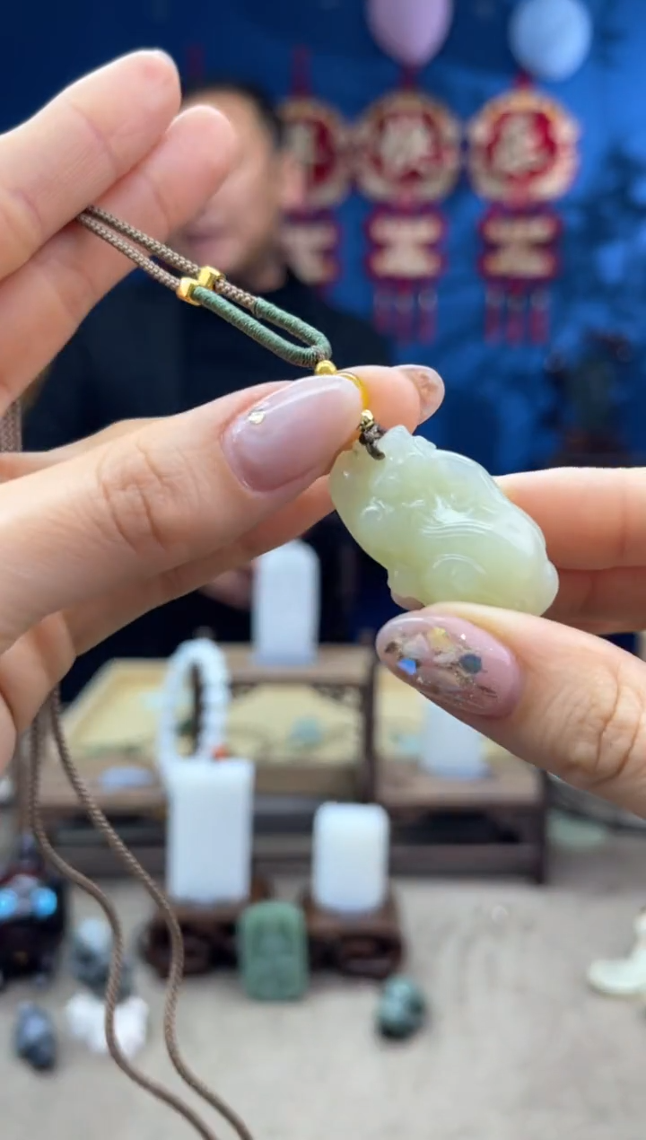 【闪购商品】和田玉颈饰未镶嵌1