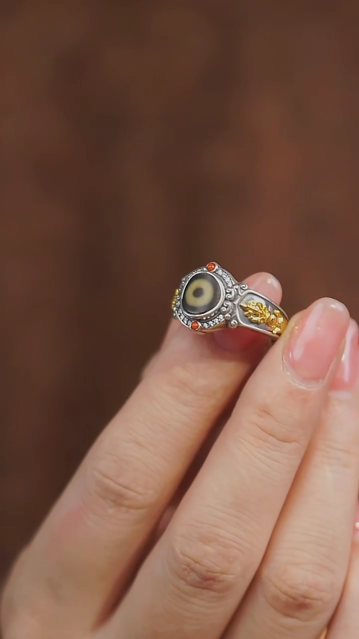 【闪购商品】玛瑙/玉髓戒指银S925镶嵌多样性发其一