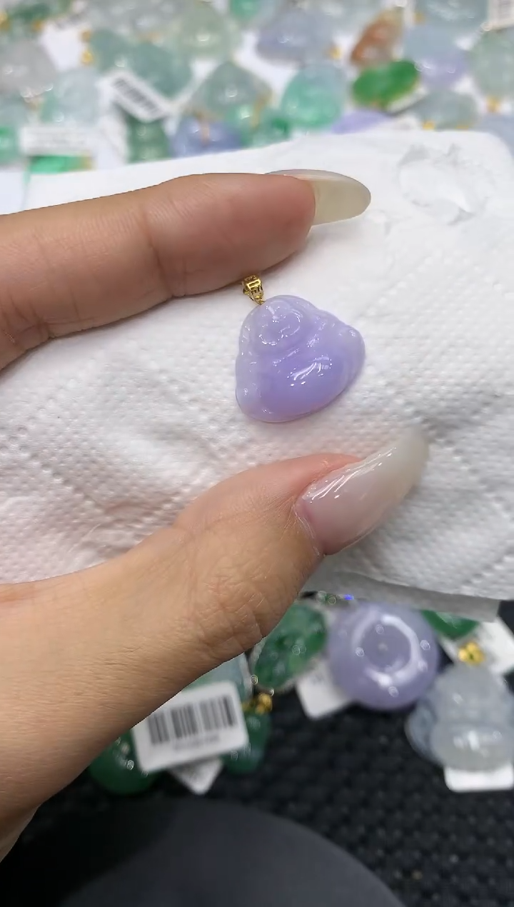 颈饰18K金镶嵌翡翠111111111111