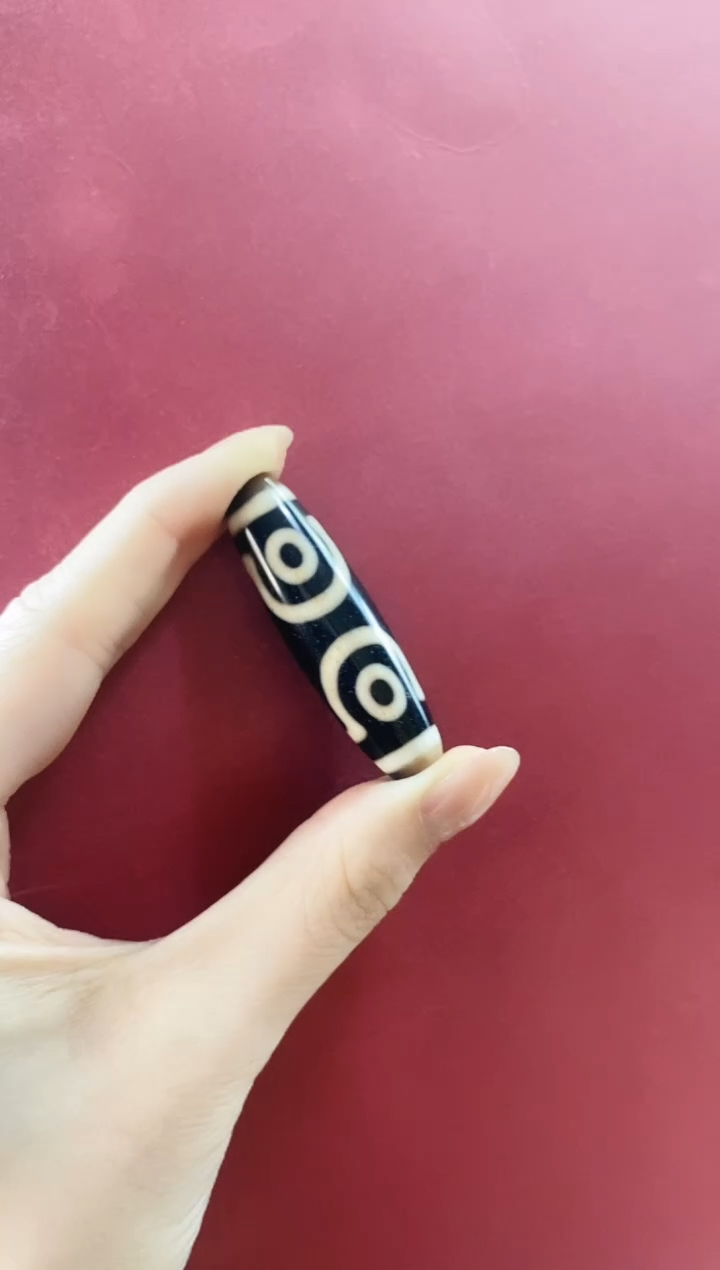 玛瑙/玉髓（覆膜）颈饰未镶嵌偶***风行运无覆膜满砂手工七眼
