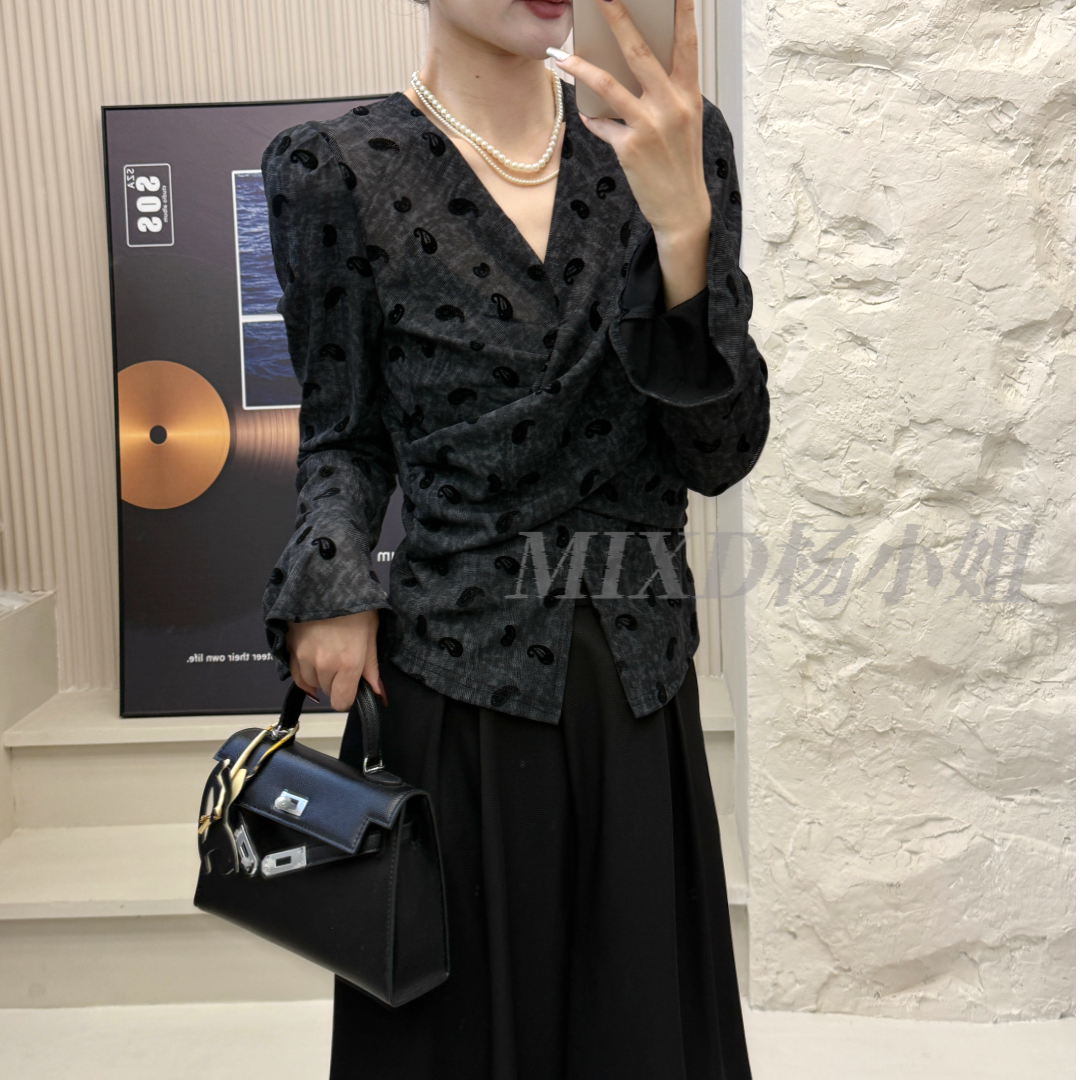 【MIXD杨小姐定制】2025秋款设计感交叉收高级感气质印花上衣