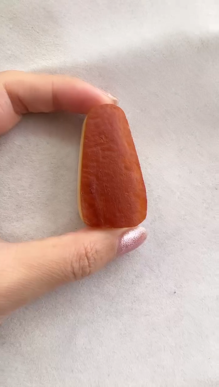 【闪购商品】琥珀裸石未镶嵌10123052-吊坠