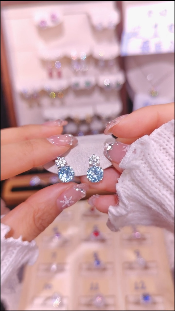 合金无蓝色耳饰 