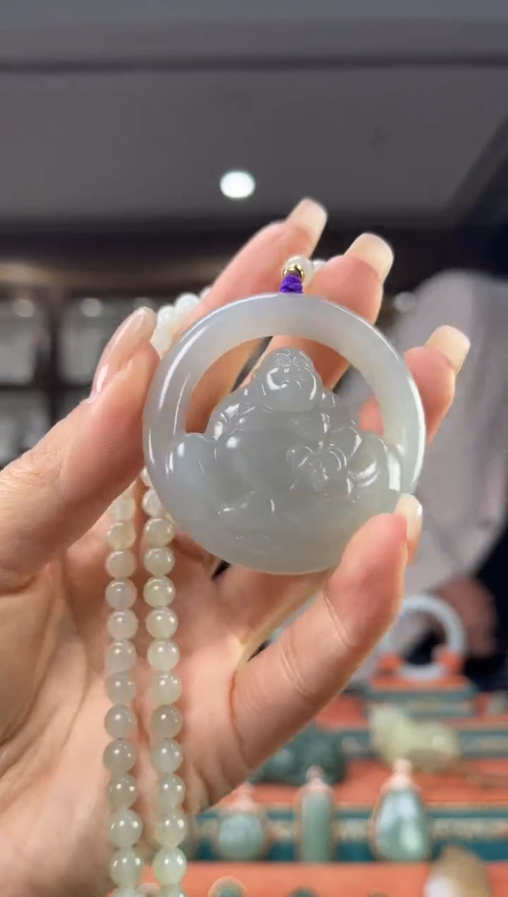 颈饰未镶嵌和田玉佩佩