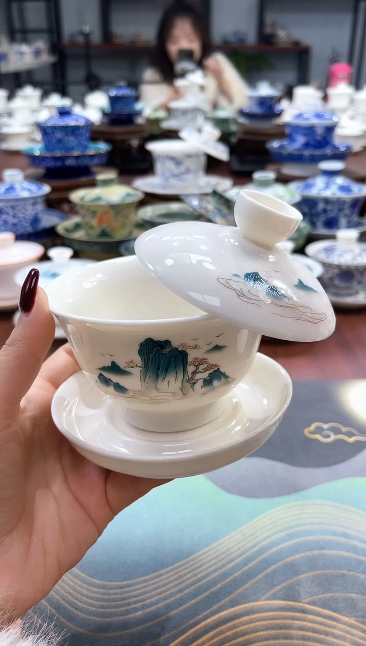 【闪购商品】中号彩云山干泡台盖碗