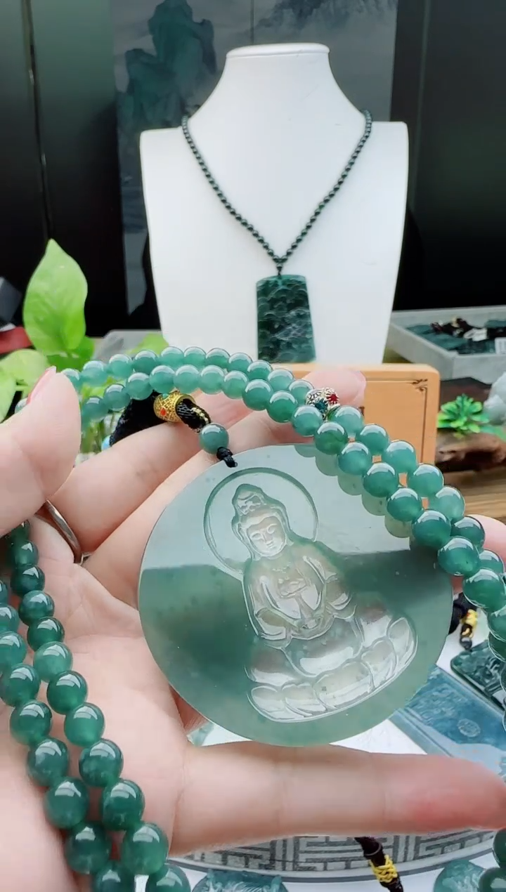 【闪购商品】翡翠颈饰未镶嵌多样性随机一件发货
