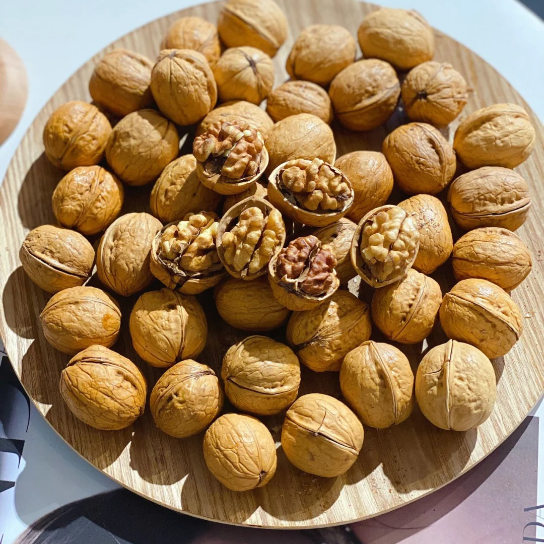 新疆特产纸皮核桃