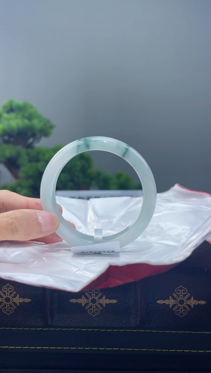 【闪购商品】翡翠手镯未镶嵌11手镯