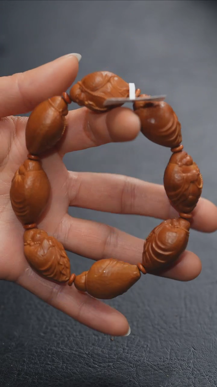 【闪购商品】橄榄核吊坠橄榄核