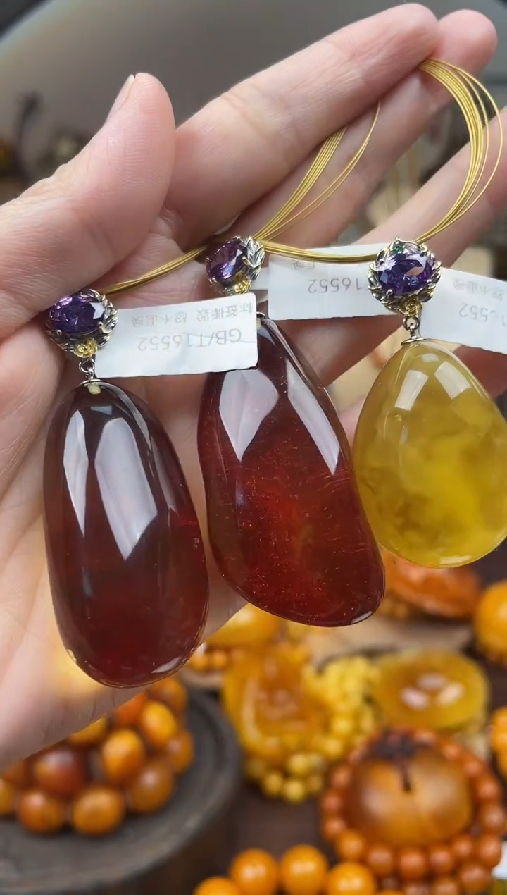 未镶嵌琥珀裸石首饰 假1赔4（多样性发货1件