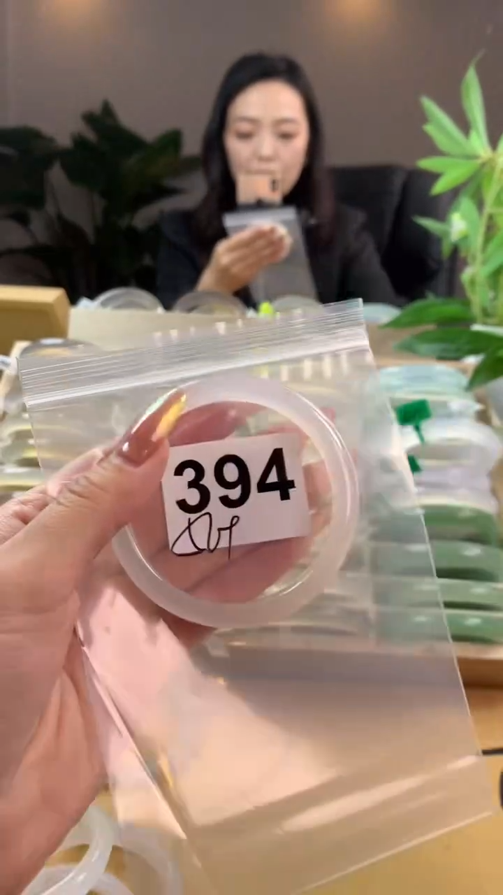 【闪购商品】玛瑙/玉髓手镯未镶嵌394