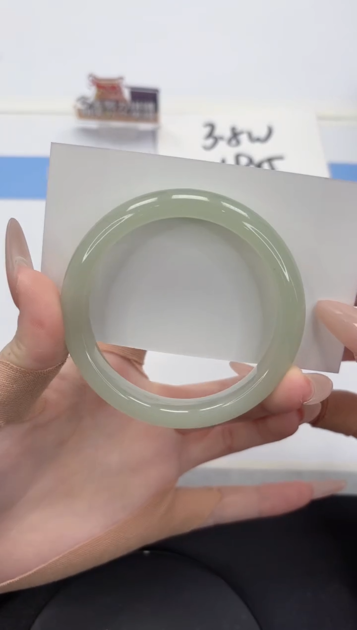 【闪购商品】石英质玉手镯未镶嵌A97-59