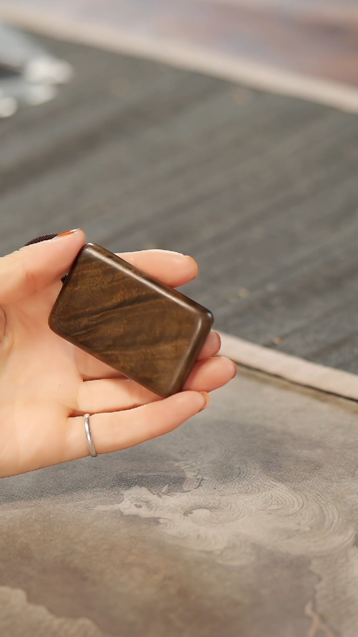 【闪购商品】金丝楠木雕394水波纹无事牌吊坠