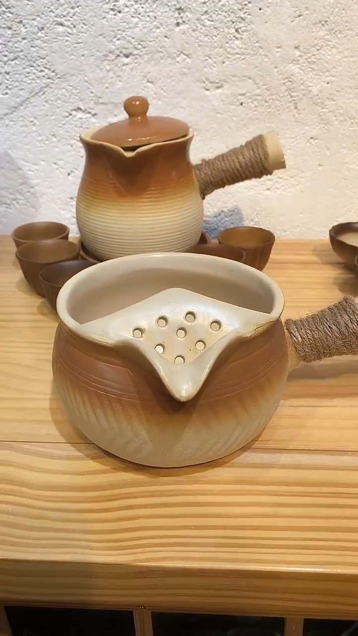 【闪购商品】900ml福袋罐罐壶   嘻嘻嘻