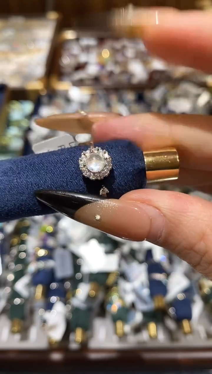 纯铜合金琉璃楚楚珠宝中古甄选不退换