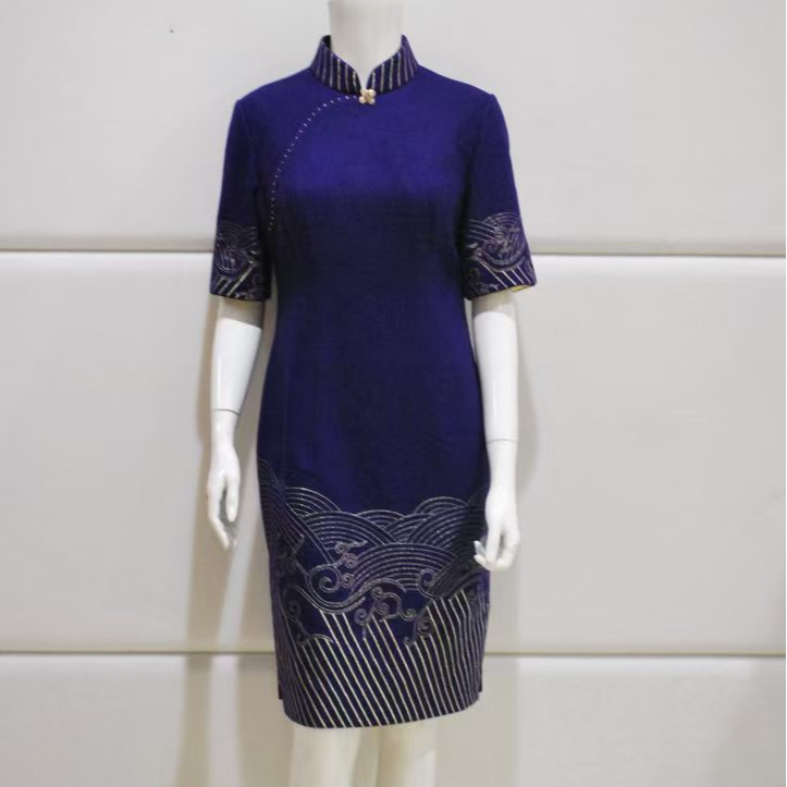 凤禧冬季毛呢旗袍花扣低开衩复古修身显瘦走秀日常女士优雅提花