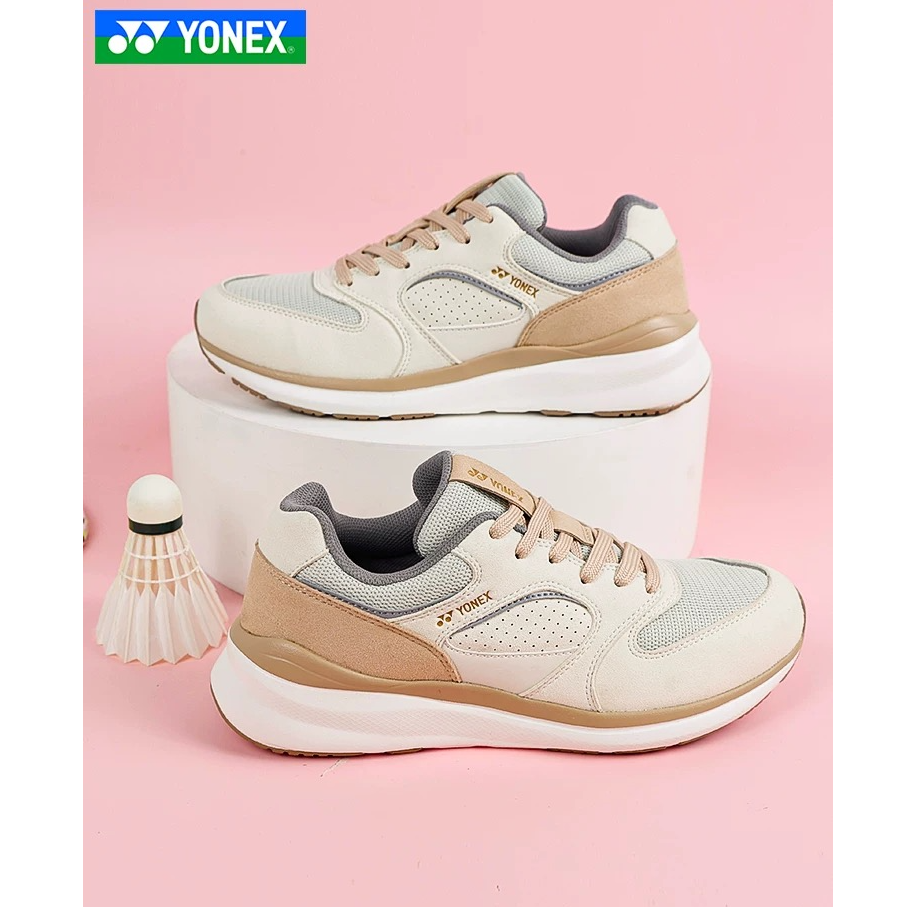 尤尼克斯新款慢跑鞋超轻透气舒适感十足SHRFJ1EX