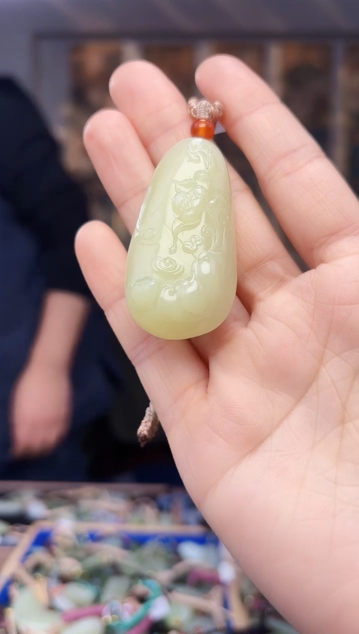 【闪购商品】和田玉颈饰未镶嵌拍一发一