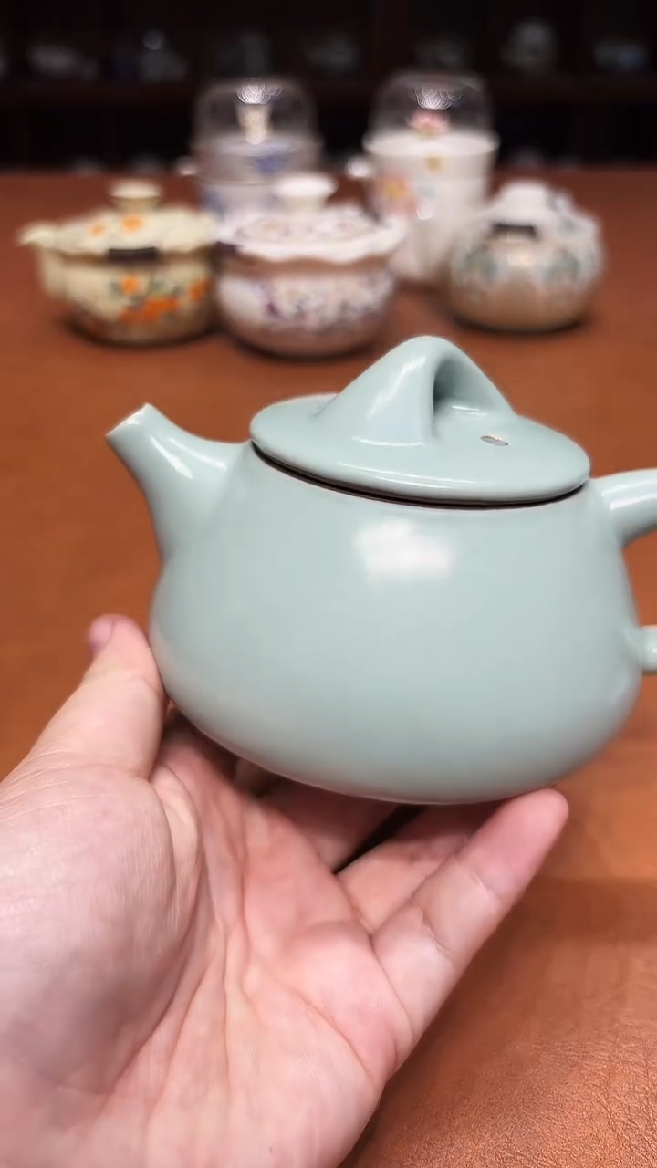 高雅艺术瓷简单清