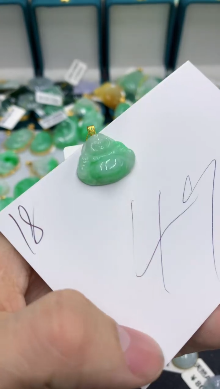 【闪购商品】翡翠颈饰18K金镶嵌号链接11111