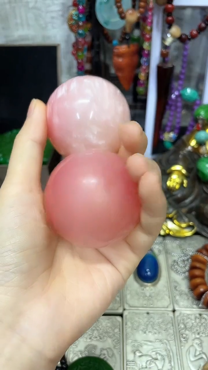 摆件主播推荐如图所示