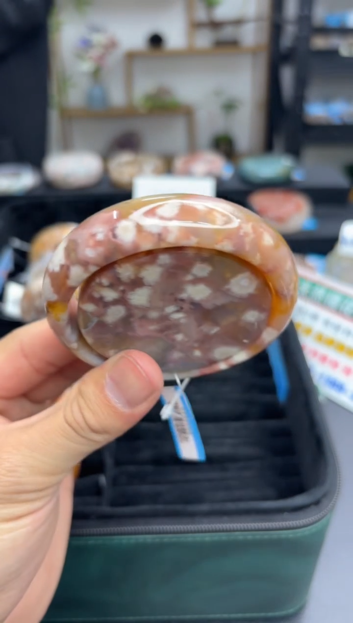 【闪购商品】石英质玉手镯未镶嵌A1325(61圈赠送镯心)