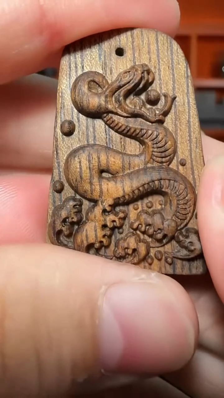 沉香吊坠278号生肖龙多样性发一