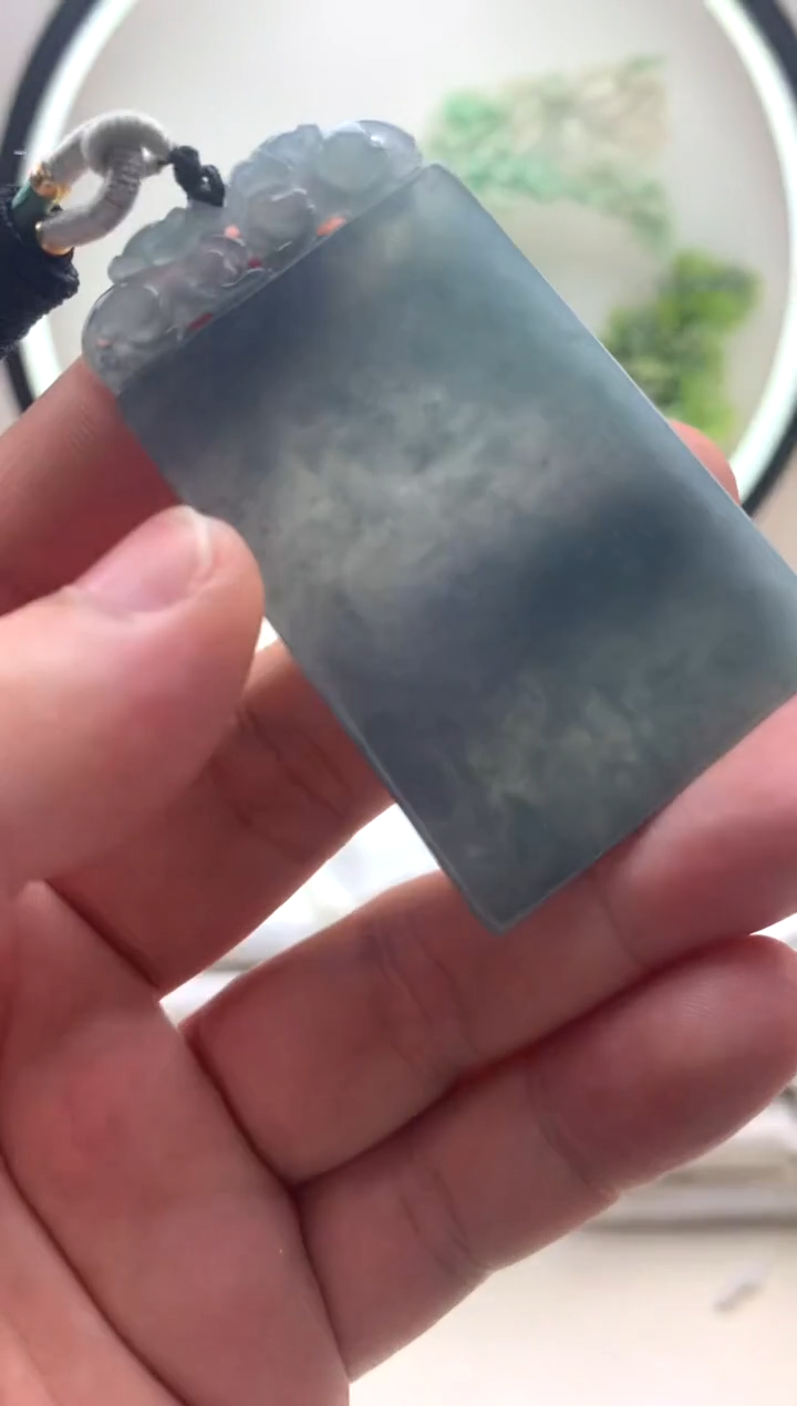 颈饰未镶嵌翡翠无事牌