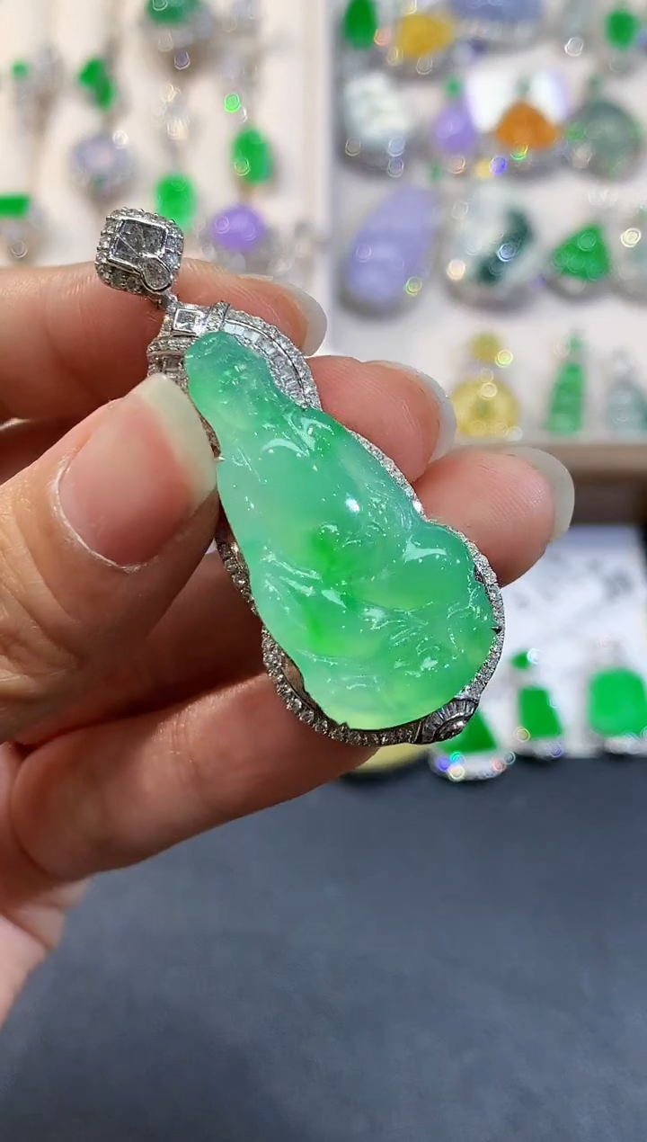 【闪购商品】翡翠18K金镶嵌吊坠(不含链)MH16381