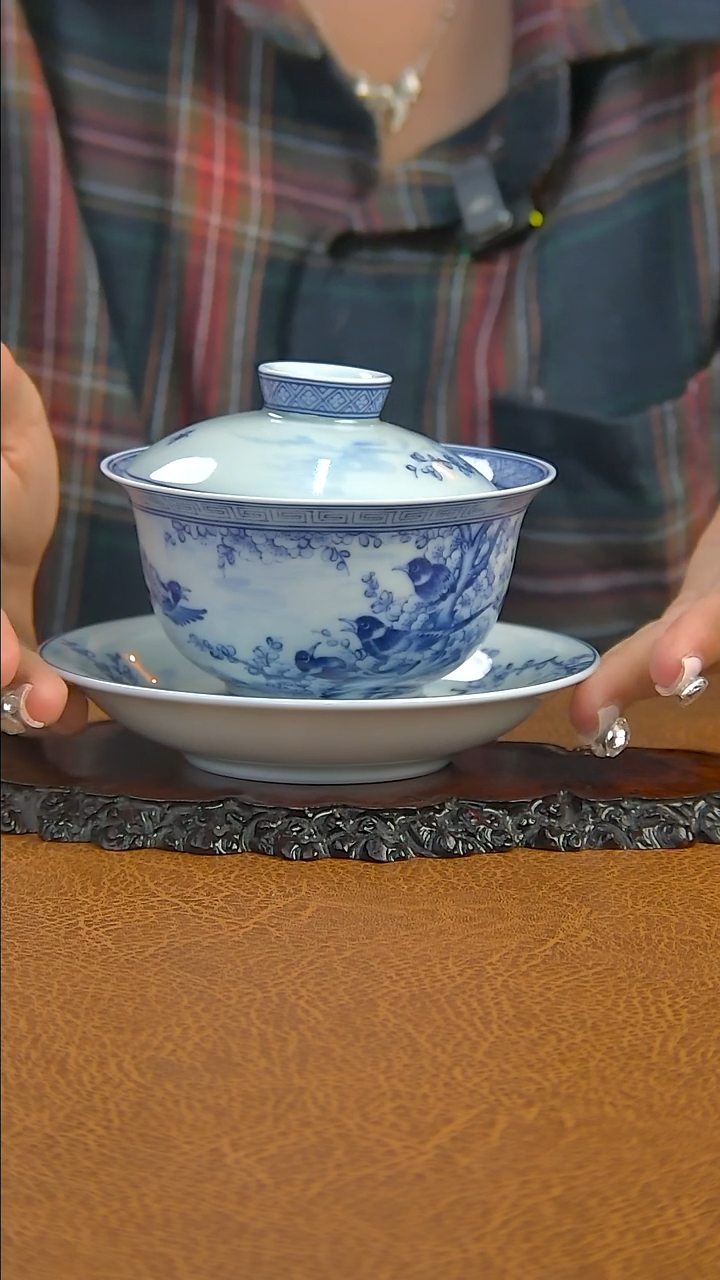 景德镇手工青花喜上眉梢三才盖碗