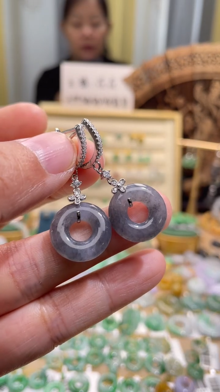 颈饰未镶嵌翡翠甜甜圈一对耳包