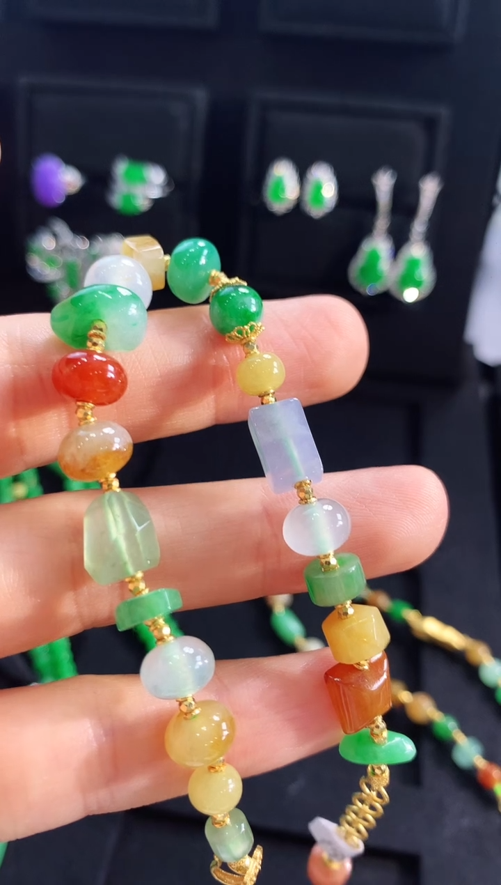 【闪购商品】翡翠手链18K金镶嵌手链