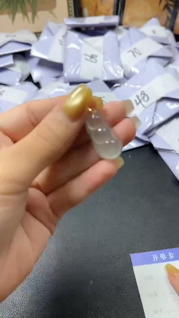 翡翠足银镶嵌颈饰时尚女士精品吊坠