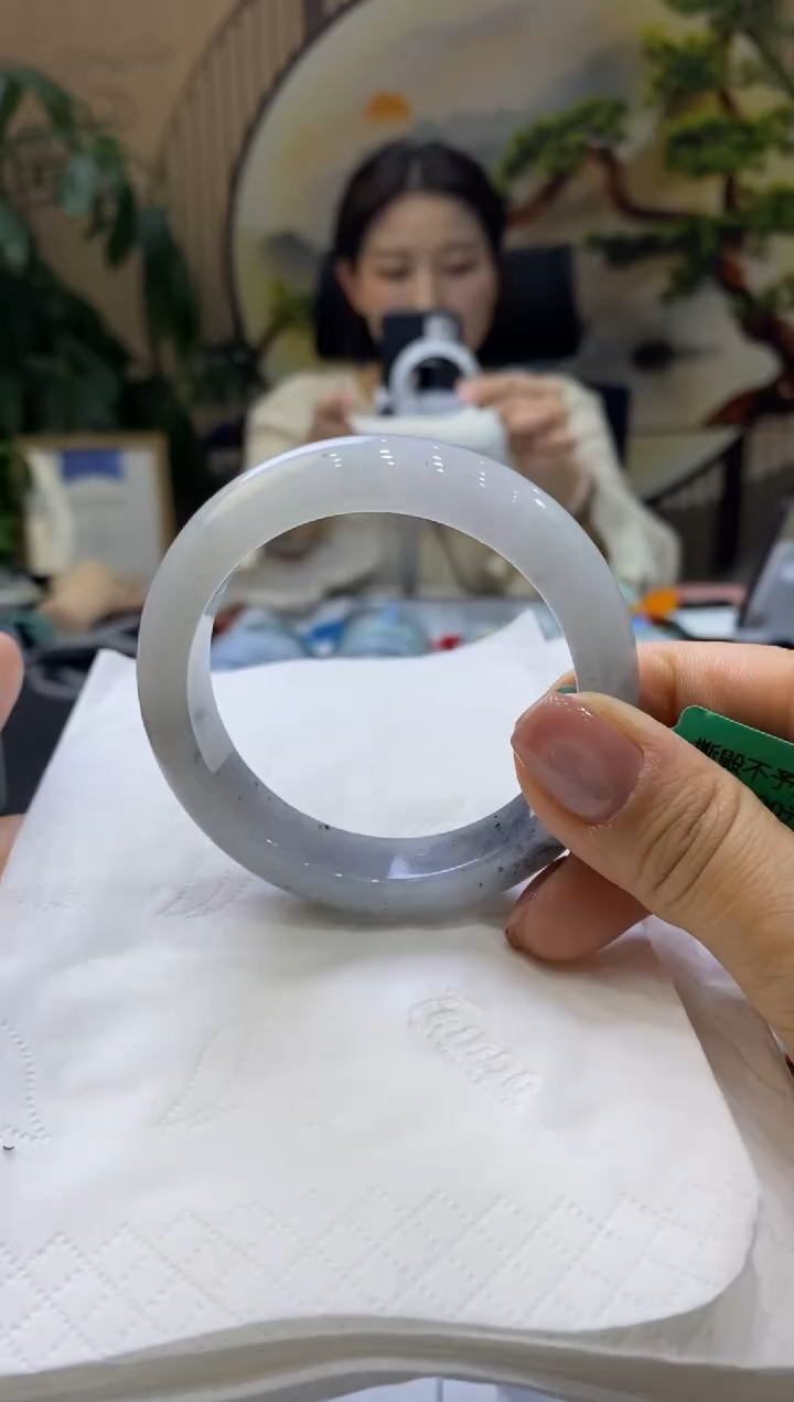 【闪购商品】翡翠手镯未镶嵌99901672