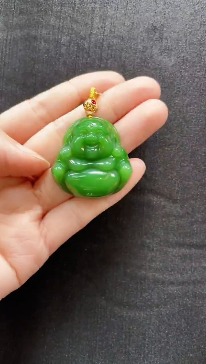 吊坠(赠链)18K金镶嵌和田玉多样性发一