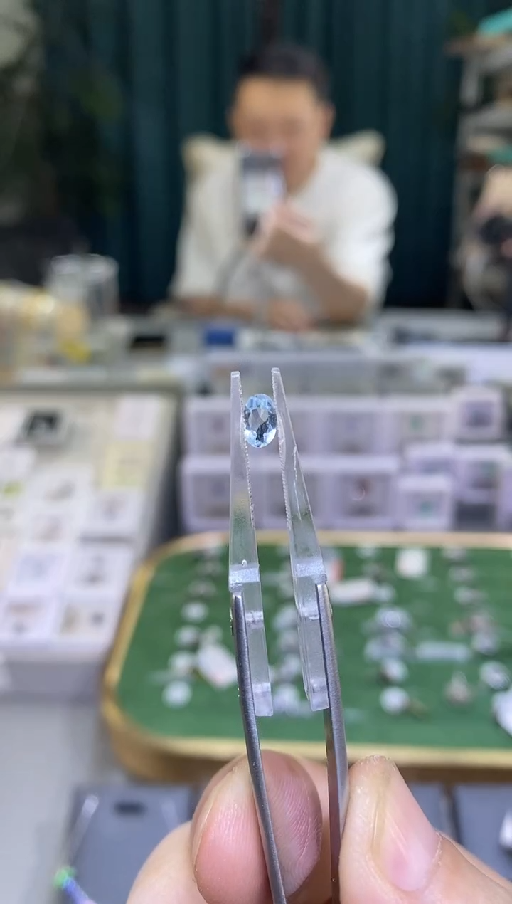 海蓝宝石裸石未镶嵌天然海蓝宝裸石