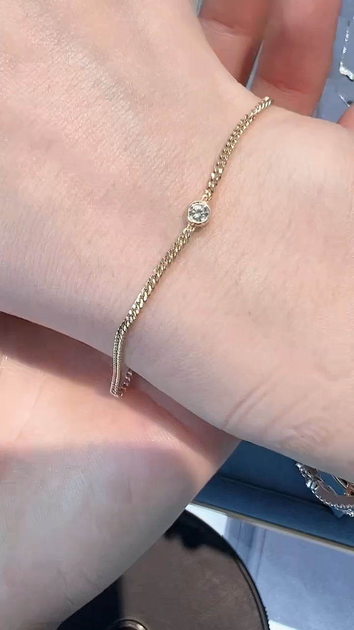 【闪购商品】钻石手链18K金镶嵌手链