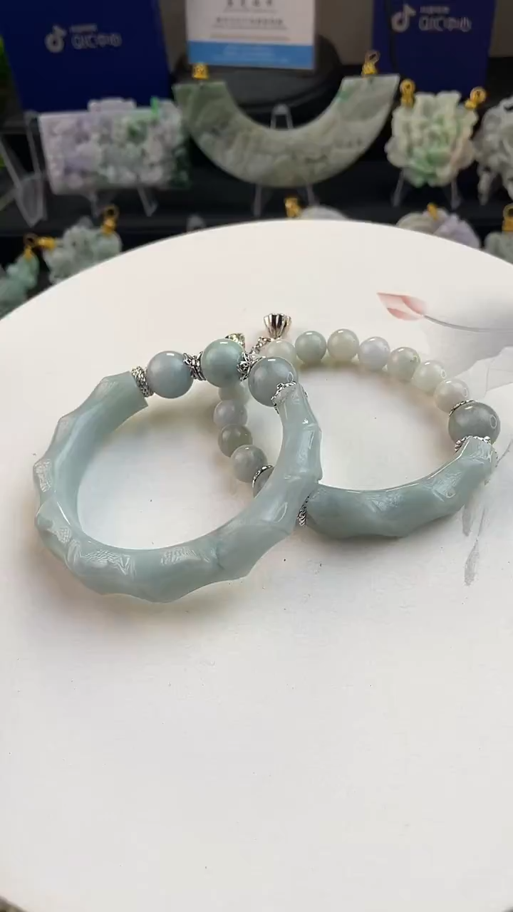 未镶嵌手链翡翠三**世手工定制默认微瑕主播介绍为准 