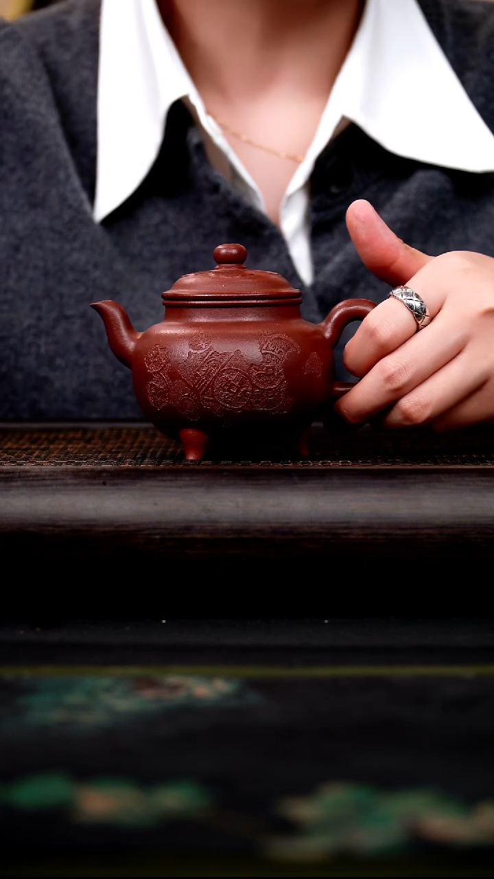 茶壶紫砂大彬如意 棕红紫泥 