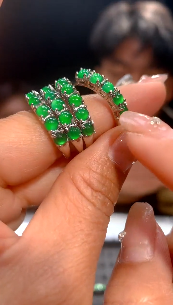 【闪购商品】定制翡翠未镶嵌9-多样性发货（发其一) 