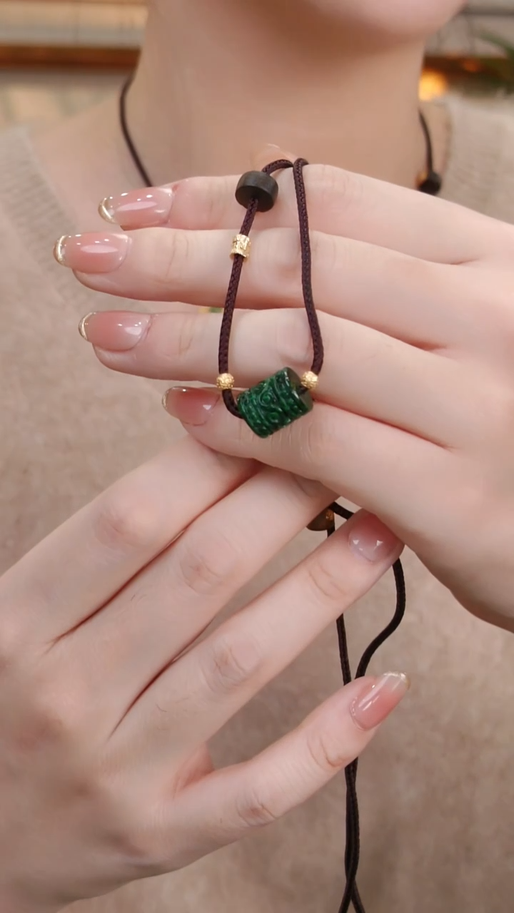 颈饰未镶嵌翡翠国风