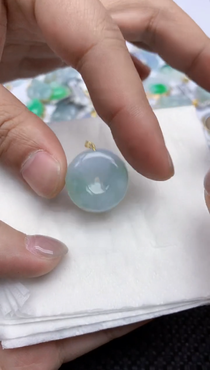 【闪购商品】翡翠颈饰18K金镶嵌天然翡翠A货