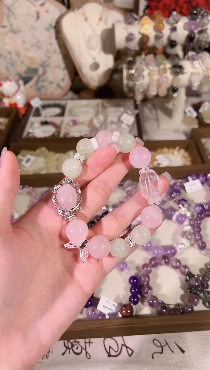 【闪购商品】水晶手链未镶嵌天然水晶 多样性发货发其一 颜色微差