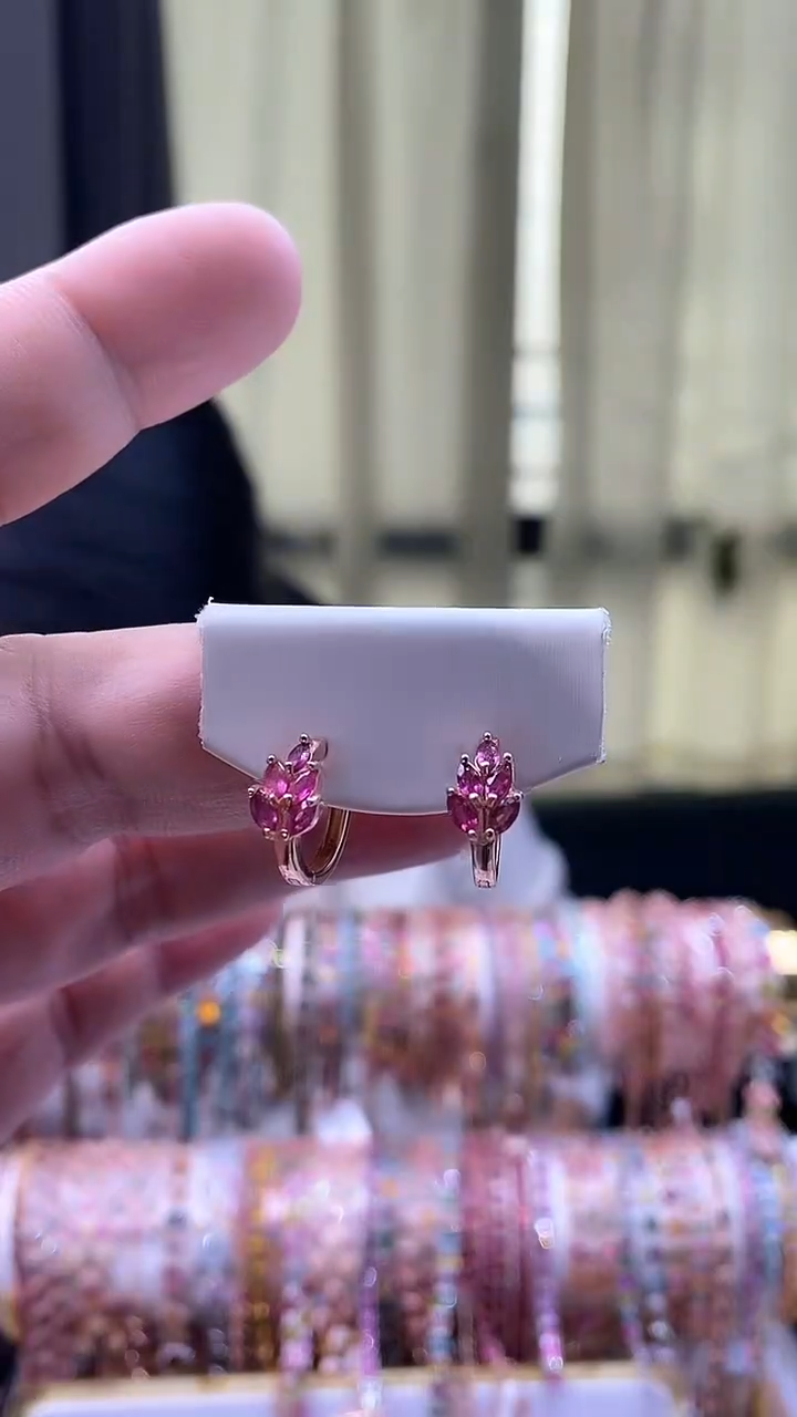 【闪购商品】碧玺耳扣银S925镶嵌1566515151565