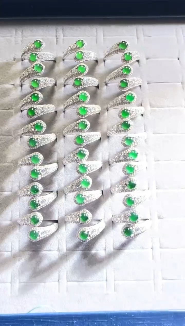 颈饰银S925镶嵌翡翠【多样性发其一】00008353