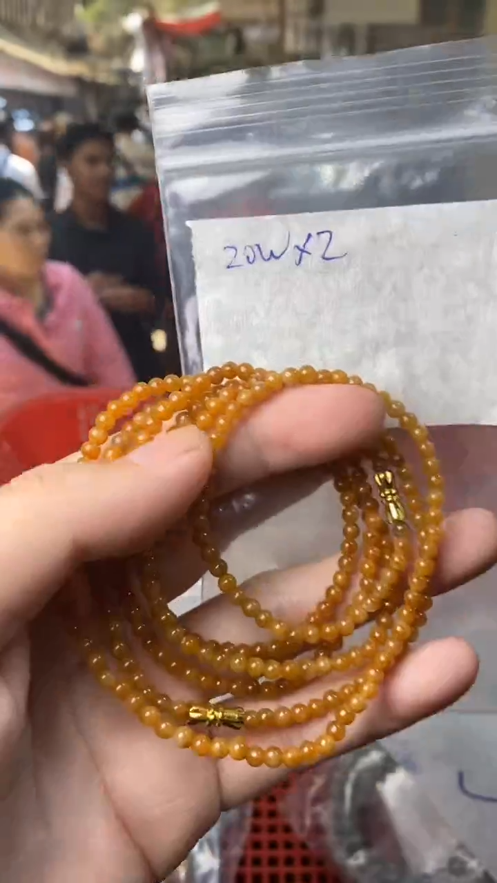 【闪购商品】定制翡翠未镶嵌多样性发货拍一发一珠子
