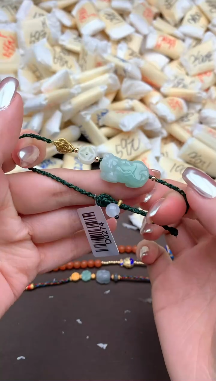 【闪购商品】翡翠手绳未镶嵌一