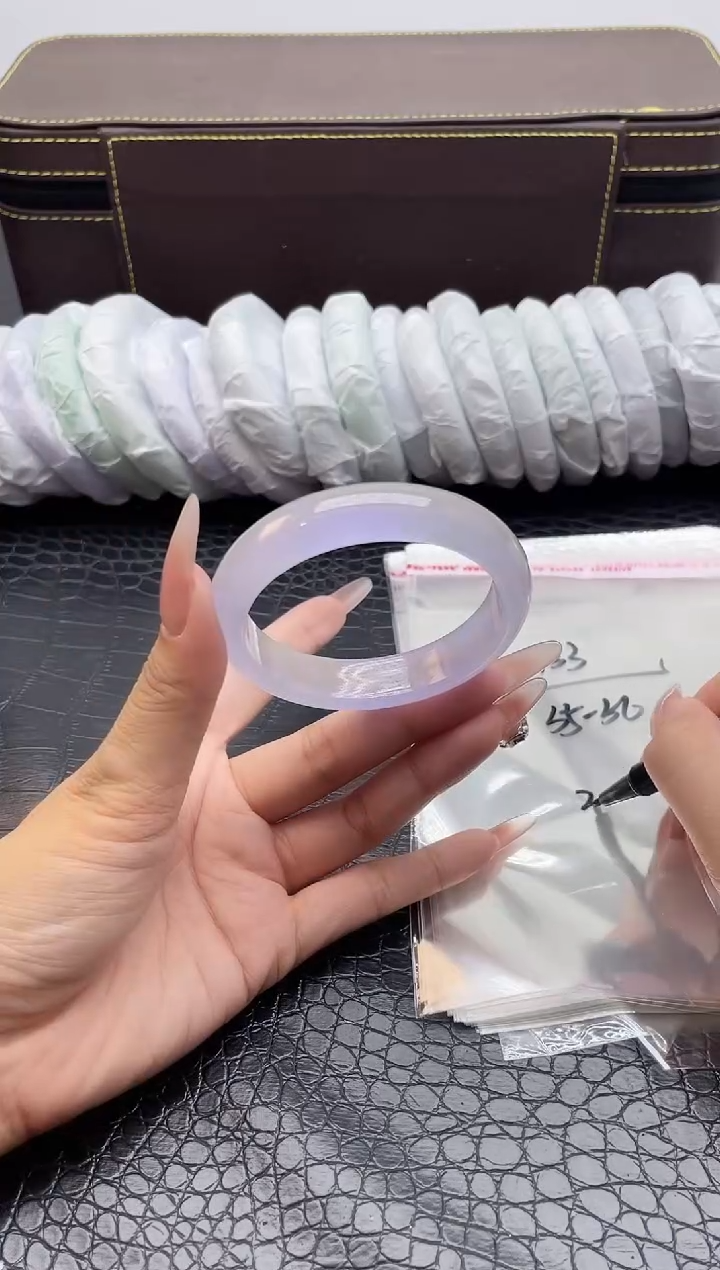 133手镯所见即所得拍啥发啥